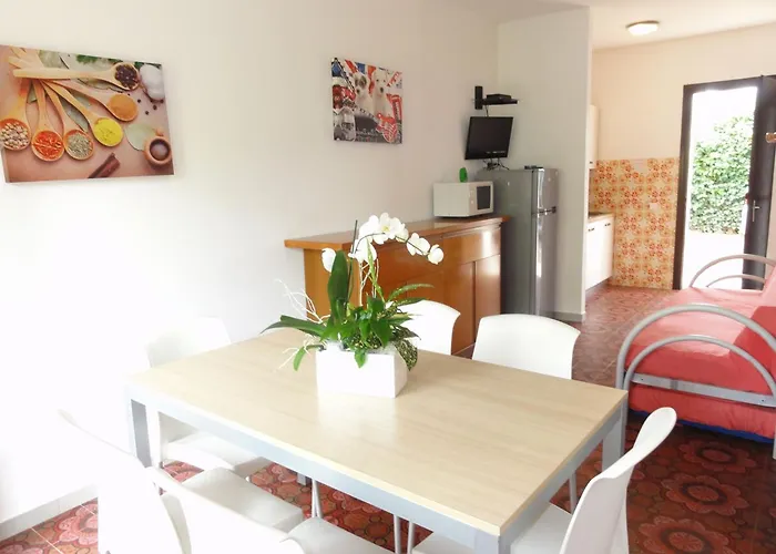 Flat In A With Garden Bibione