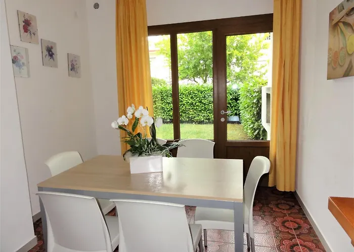 Appartamento Flat In A With Garden *